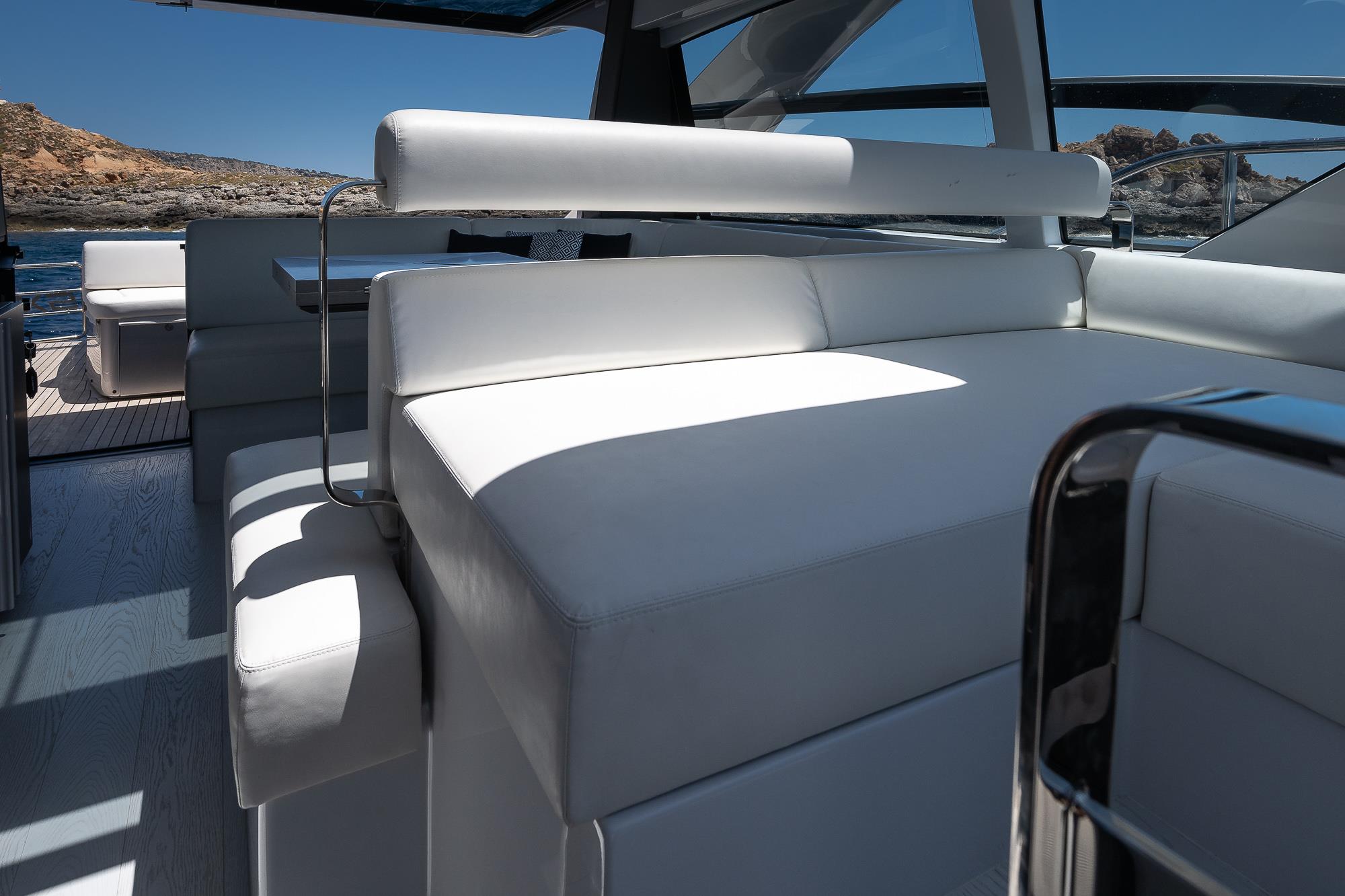 2023 PERSHING 5X IPS 